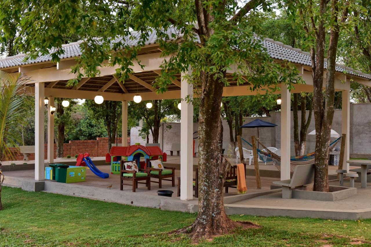 Villa Das Flores Olímpia Екстериор снимка