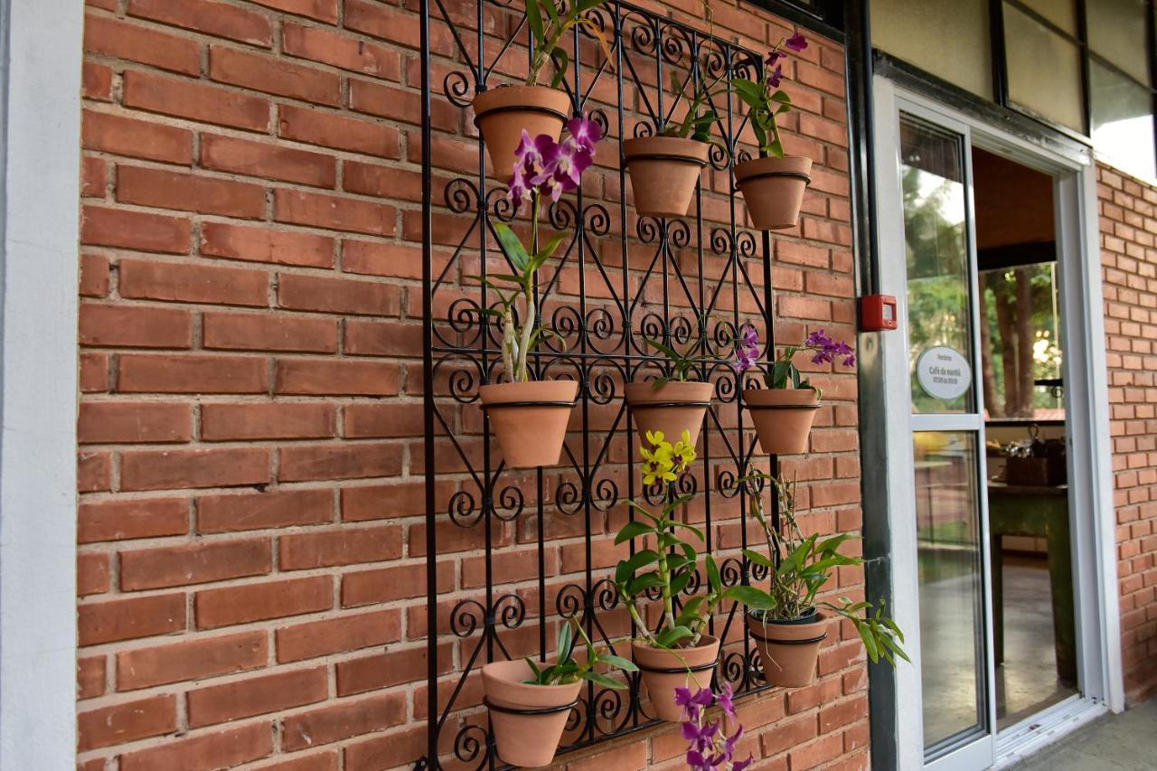 Villa Das Flores Olímpia Екстериор снимка